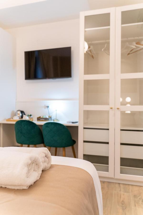 Mama House Hotel Милано Екстериор снимка