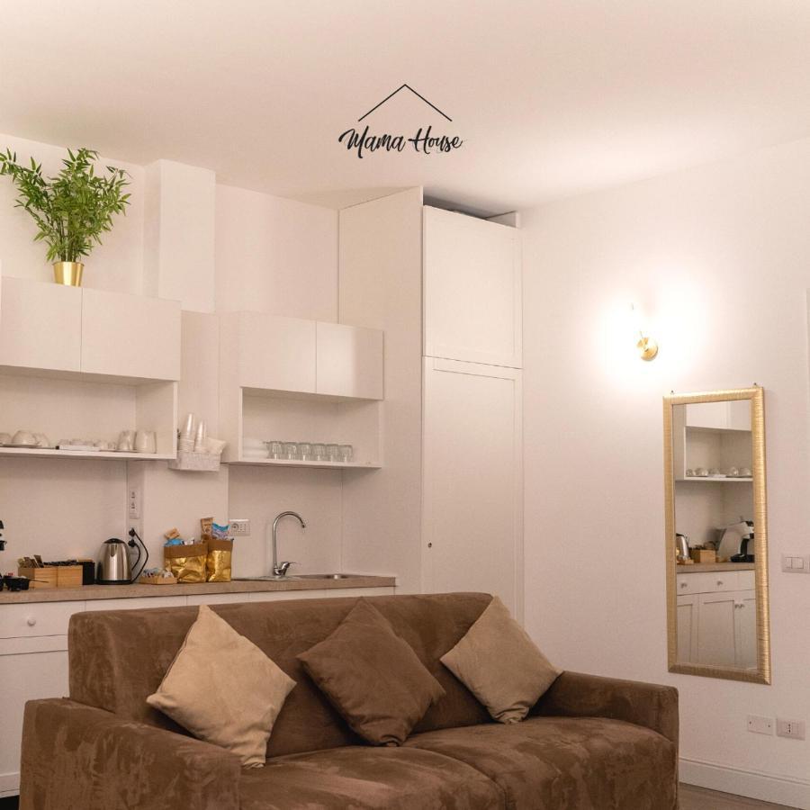 Mama House Hotel Милано Екстериор снимка